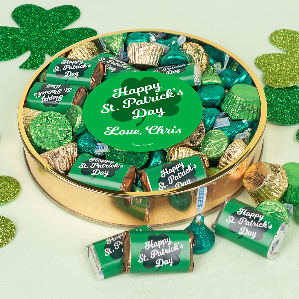 Personalized St Patrick S Day Clover Large Plastic Tin With Hershey S Chocolate Mix